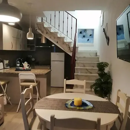 Holiday home Casa Andorinhas *
